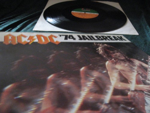 74 jailbreak - ac/dc,
