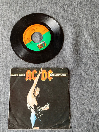 Single vinyl shake - single,